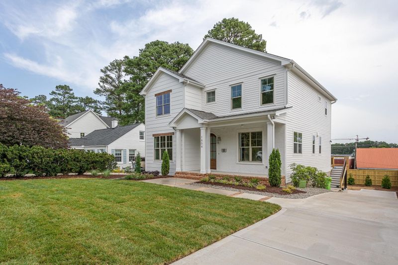1804 Hilton St, Raleigh, NC 27608