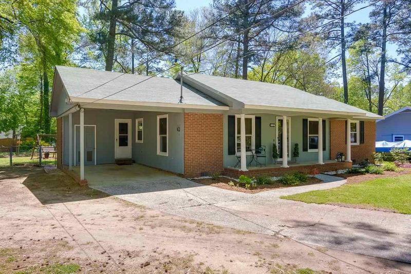 1804 Oak St, Apex, NC 27502