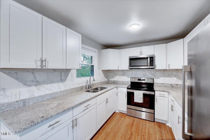 1804 Olympia Ct, Fayetteville, NC 28301