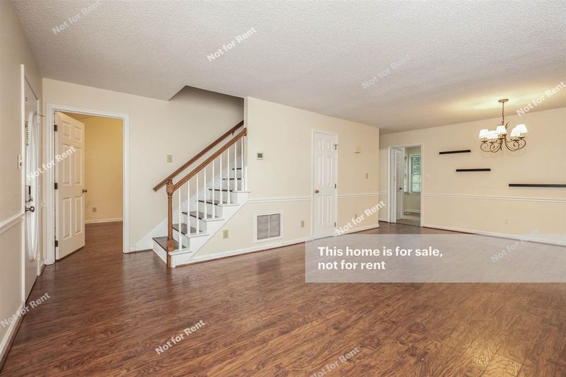 1804 Sagamore Ct, Raleigh, NC 27604