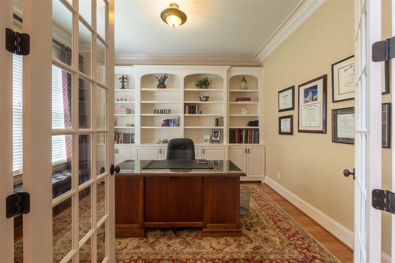 1804 Silver Mist Ct, Raleigh, NC 27613