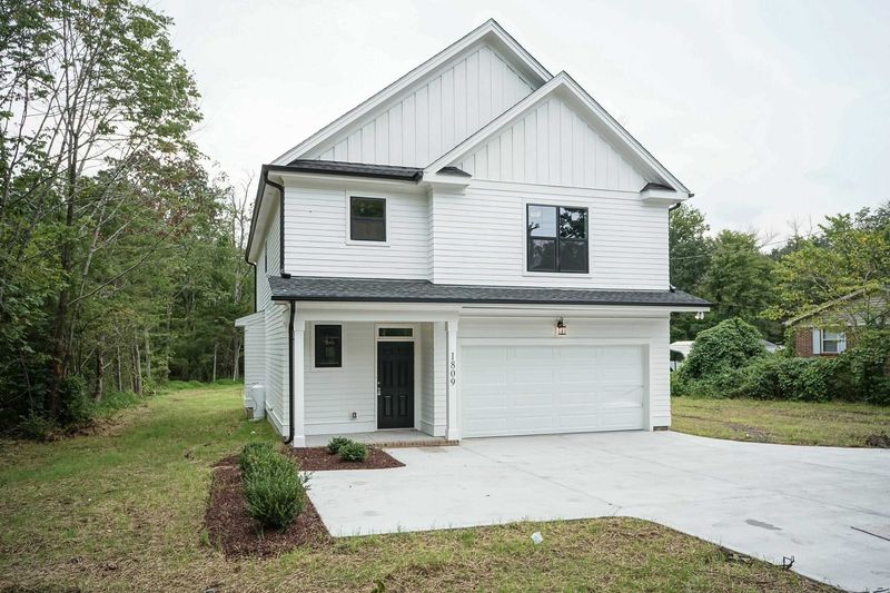 1804 Sunview St, Raleigh, NC 27610