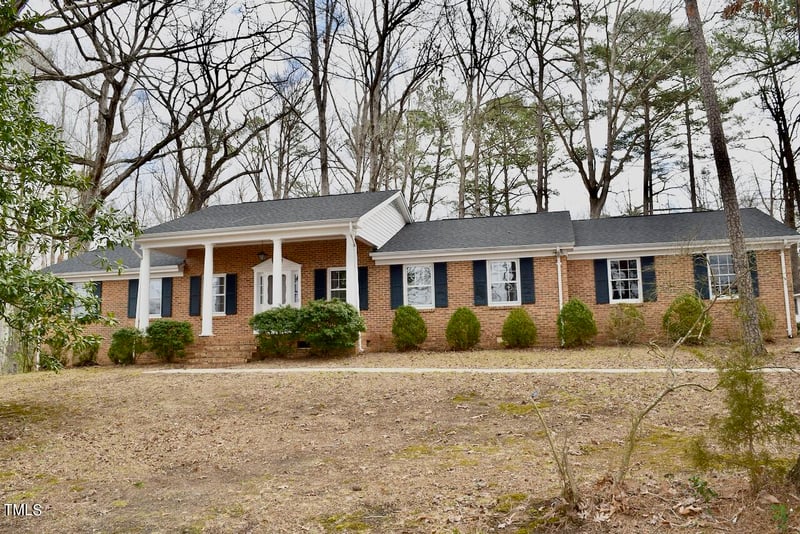 1804 Wall Hill Rd, Raleigh, NC 27604
