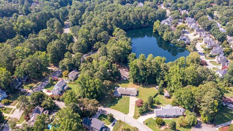 1805 Albacore Ln, Raleigh, NC 27612