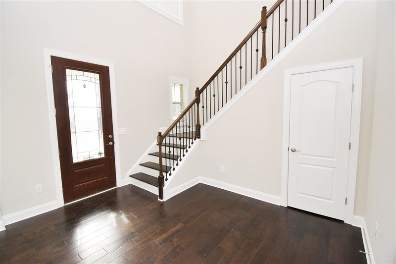 1805 Capstone Dr, Durham, NC 27713