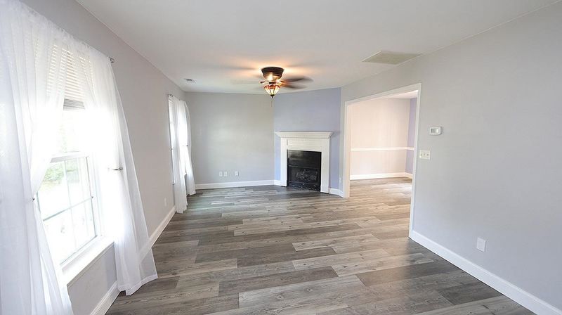 1805 Crag Burn Ln, Raleigh, NC 27604