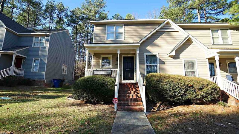 1805 Crystal Downs Ln, Raleigh, NC 27604