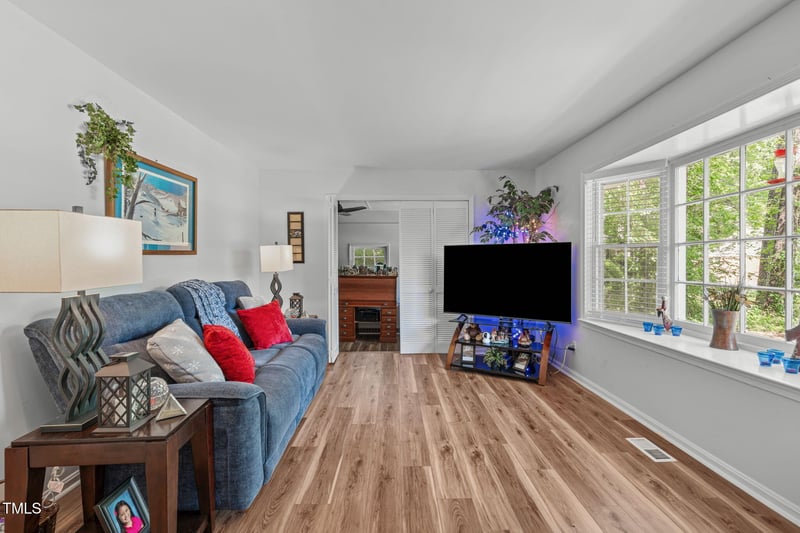 1805 Holly St, Apex, NC 27502