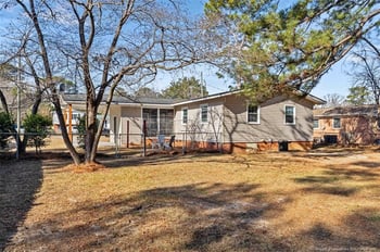 1805 Inverness Dr, Fayetteville, NC 28304