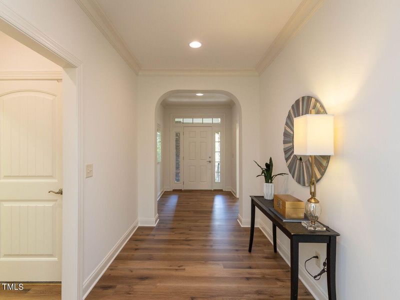 1805 Stonebanks Loop, Cary, NC 27518