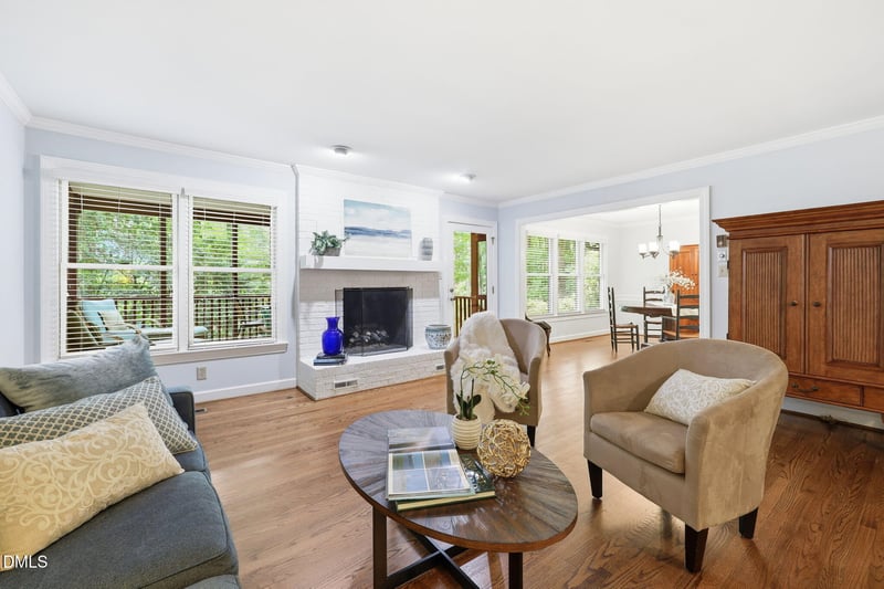 1805 Warwood Ct, Raleigh, NC 27612