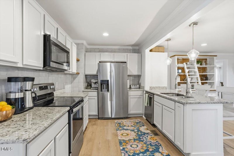 1806 Bennett St, Raleigh, NC 27604