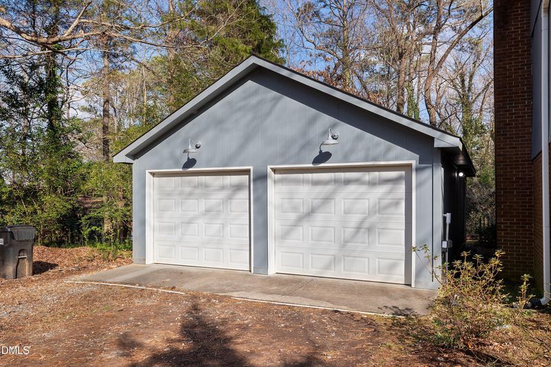1806 Chevelle St, Raleigh, NC 27607