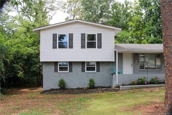 1806 Glenwick Dr, Fayetteville, NC 28304