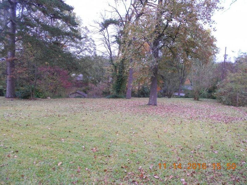 1806 Highview St, Burlington, NC 27215