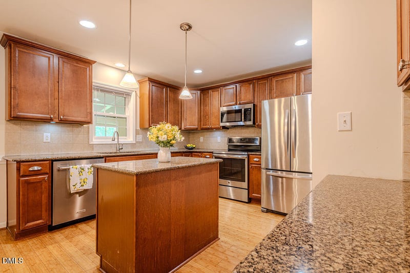 1806 Medfield Rd, Raleigh, NC 27607