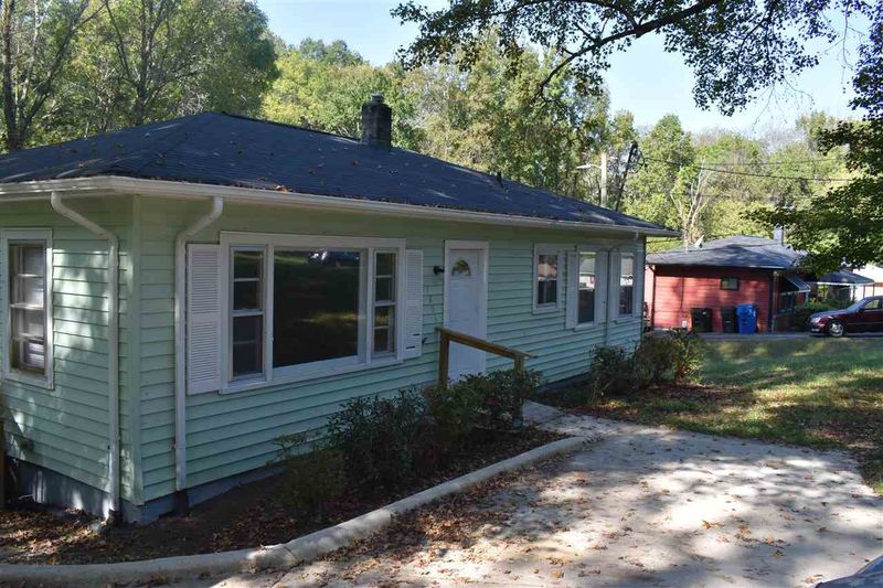1806 Pritchard Pl, Durham, NC 27707