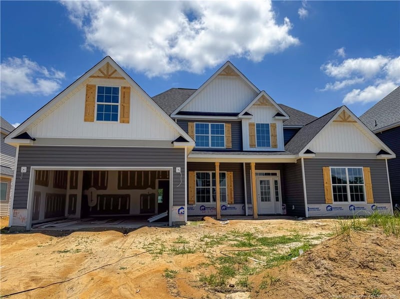 1806 Smith Farm St, Fayetteville, NC 28306