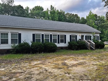 1807 Horseshoe Bend Rd, Erwin, NC 28339