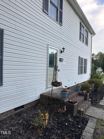 1807 Margaret Ln, Burlington, NC 27217