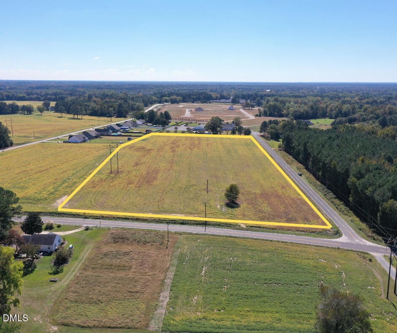 1807 Sheriff Johnson Rd, Lillington, NC 27546