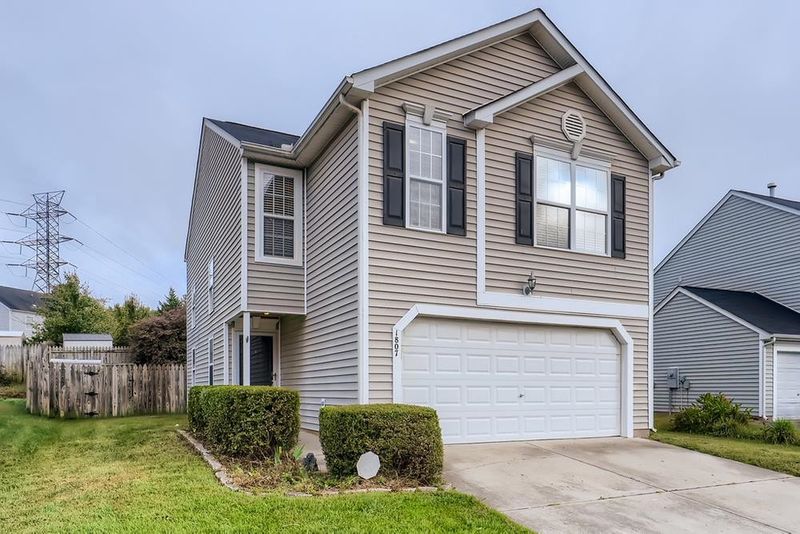 1807 Shiva Ct, Durham, NC 27703