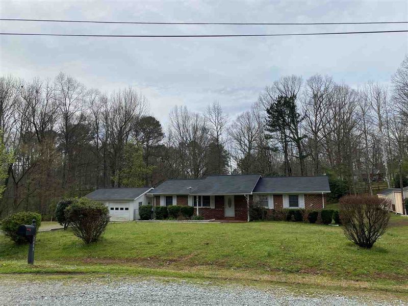 1808 Bradford Cir, Durham, NC 27713