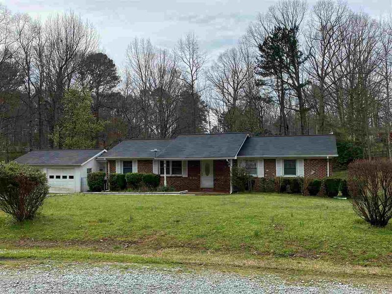 1808 Bradford Cir, Durham, NC 27713