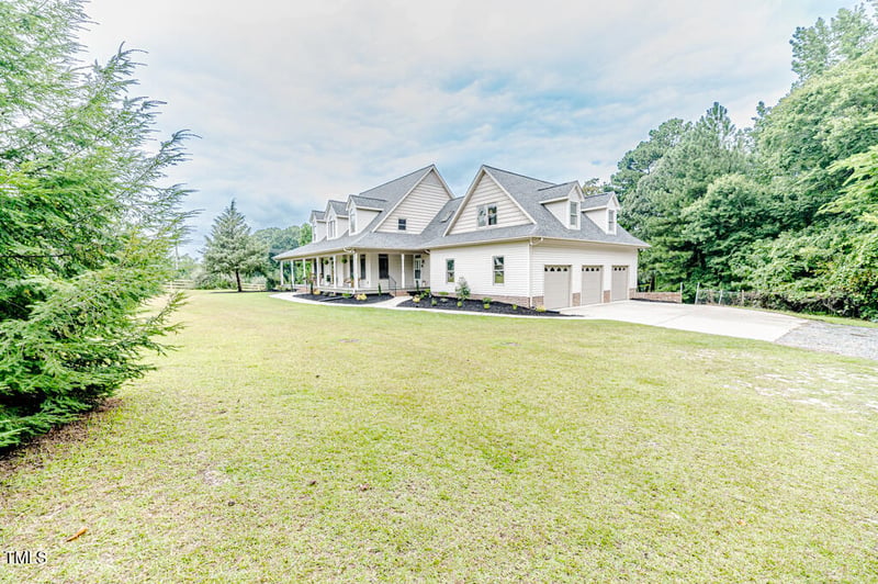 1808 Brookcliff Rd, Sanford, NC 27330