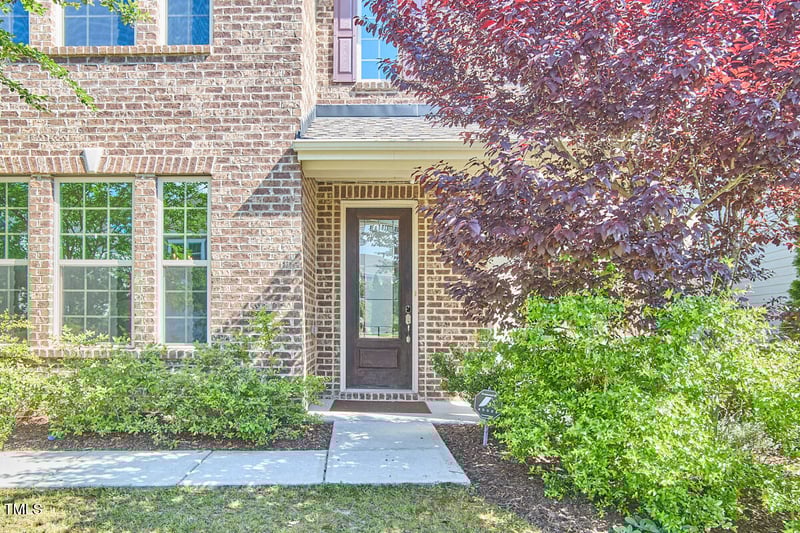 1808 Capstone Dr, Durham, NC 27713