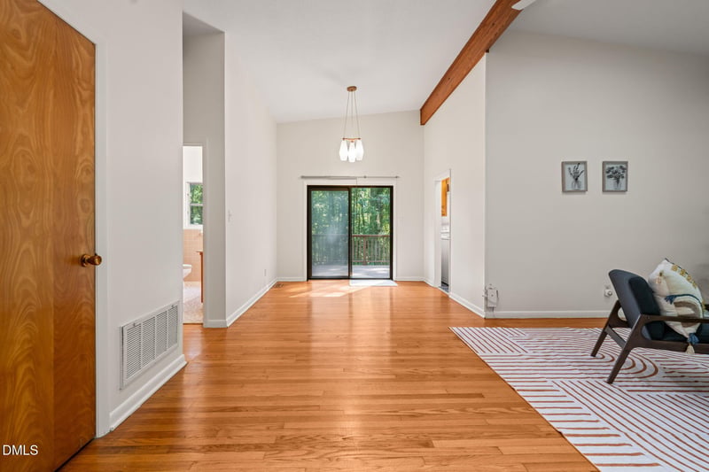 1808 Fairley Dr, Raleigh, NC 27607