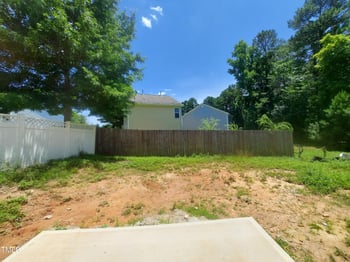 1808 Falls Landing Dr, Raleigh, NC 27614