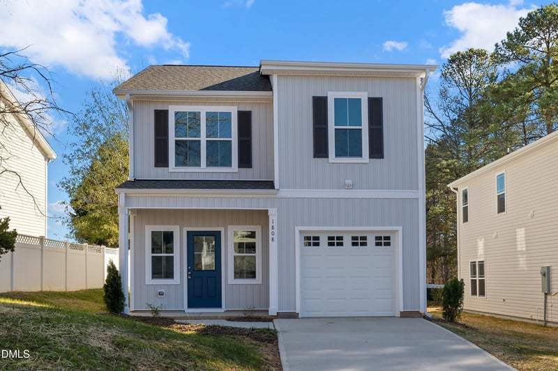 1808 Falls Landing Dr, Raleigh, NC 27614