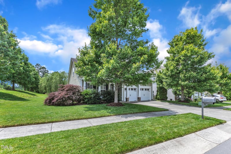 1808 Pennypacker Ln, Durham, NC 27703