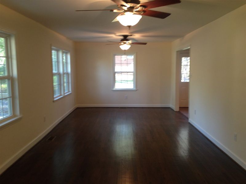 1808 Pritchard Pl, Durham, NC 27707