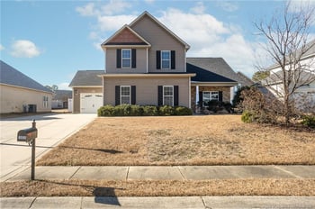 1808 Shady Knoll Ln, Fayetteville, NC 28314
