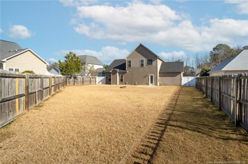 1808 Shady Knoll Ln, Fayetteville, NC 28314