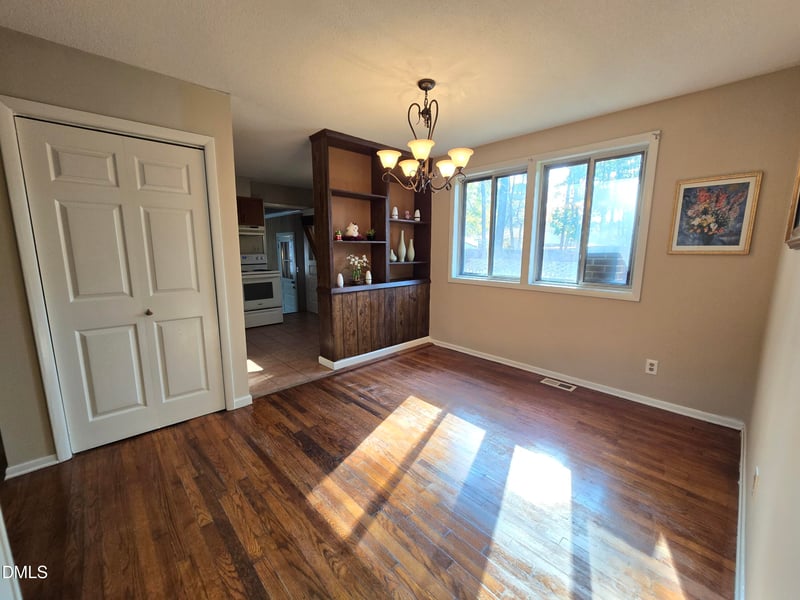 1808 Tee Dee St, Raleigh, NC 27610