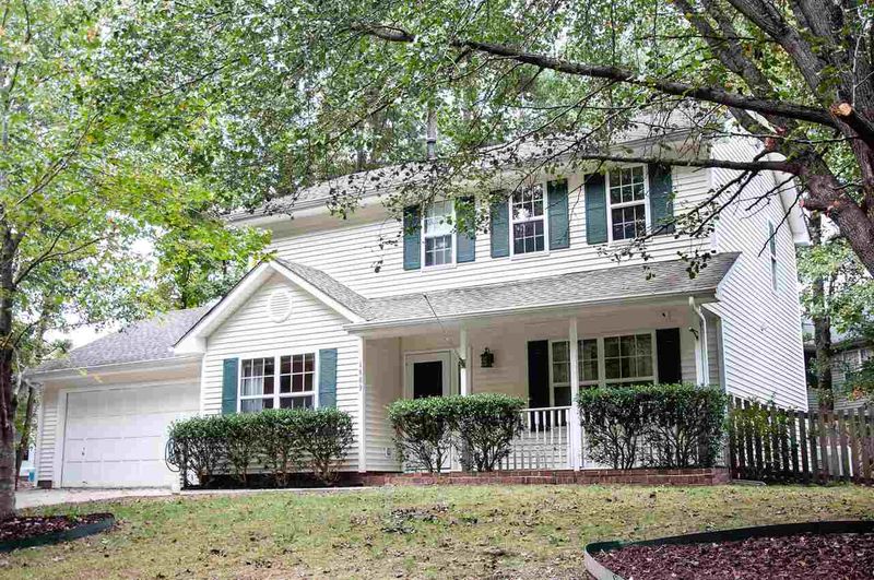 1809 Balfour Downs Cir, Fuquay Varina, NC 27526
