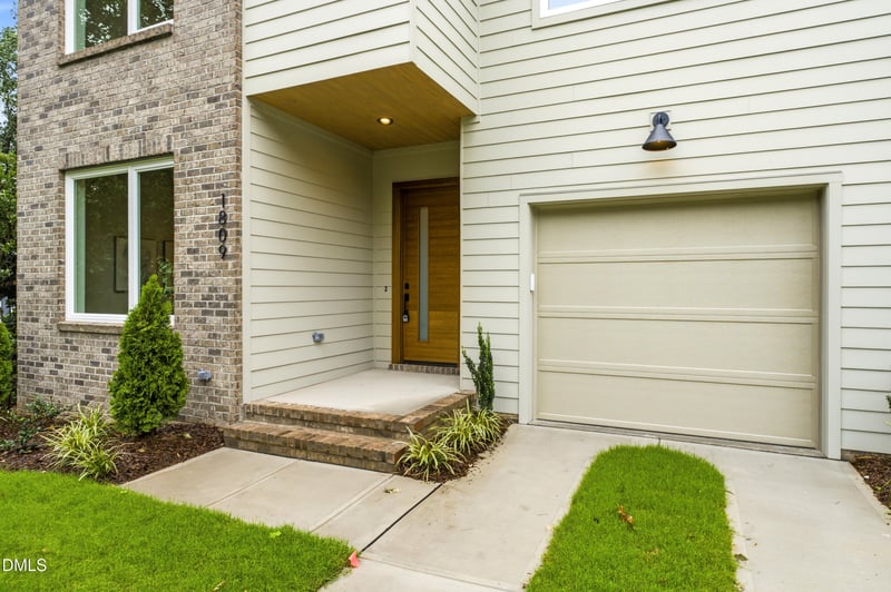1809 Bennett St, Raleigh, NC 27604