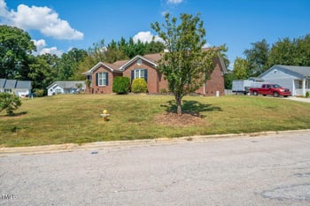 1809 Billingham Ct, Raleigh, NC 27604