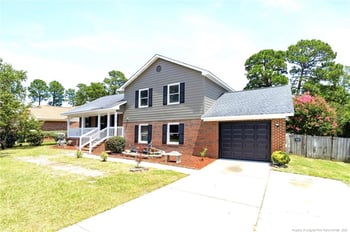 1809 Calista Cir, Fayetteville, NC 28304