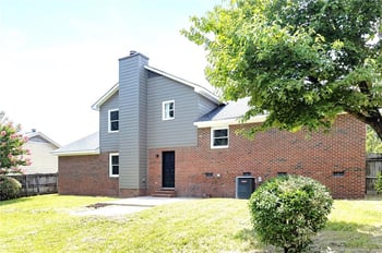 1809 Calista Cir, Fayetteville, NC 28304