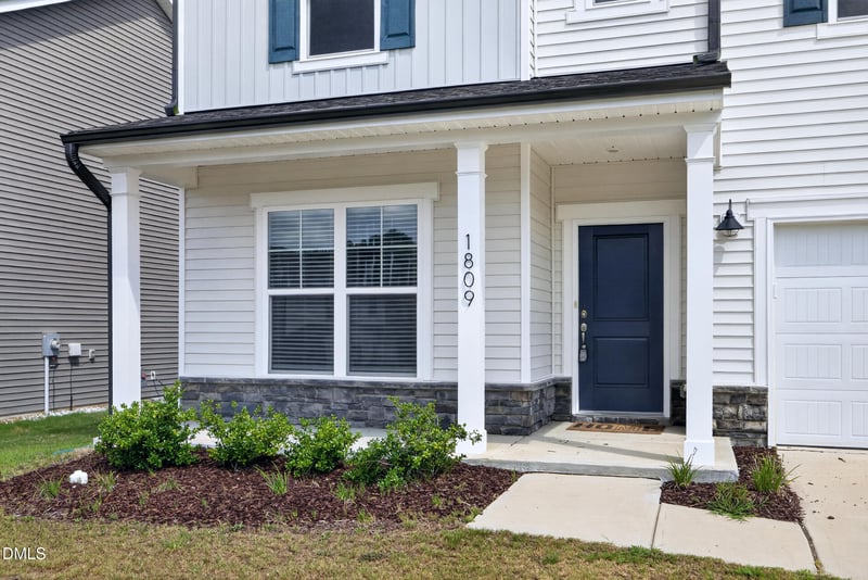 1809 Carlton Links Dr, Fuquay Varina, NC 27526