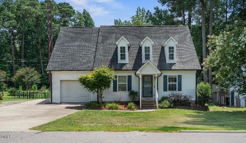 1809 Saddlewood Ln, Sanford, NC 27330