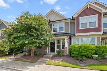 1809 Shady Oaks Dr, Wendell, NC 27591