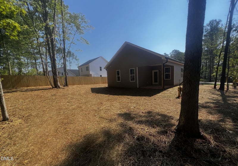 181 Bullseye Ct, Middlesex, NC 27557