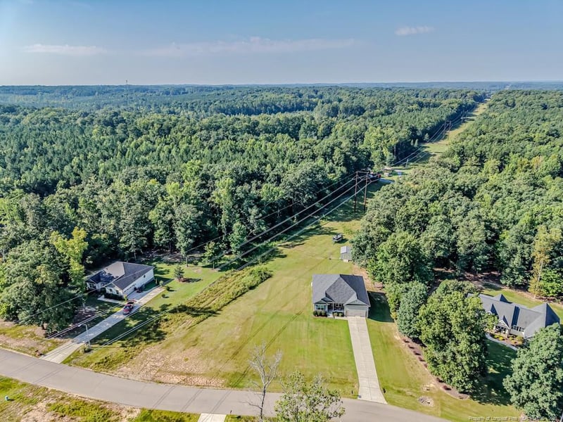 181 Greenwich Dr, Sanford, NC 27330