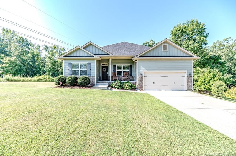 181 Greenwich Dr, Sanford, NC 27330