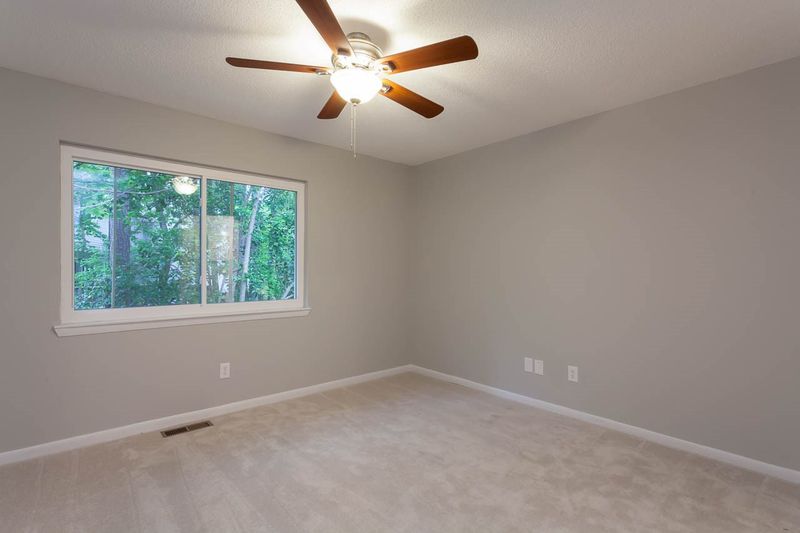 181 Newton Rd, Raleigh, NC 27615